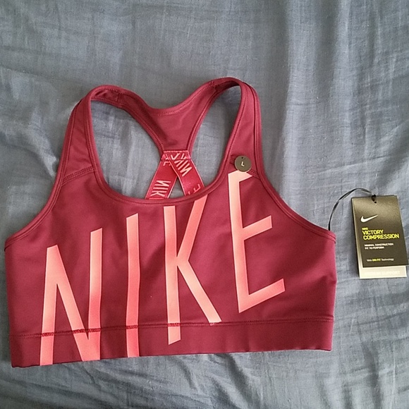 Nike sports bra - Picture 1 of 2